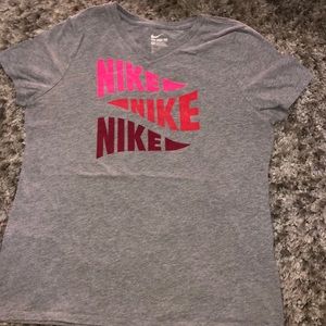 Nike tee